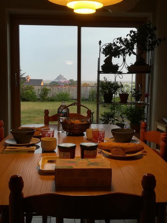 Bed and Breakfast Les Agapanthes Huisnes-sur-Mer Exteriér fotografie